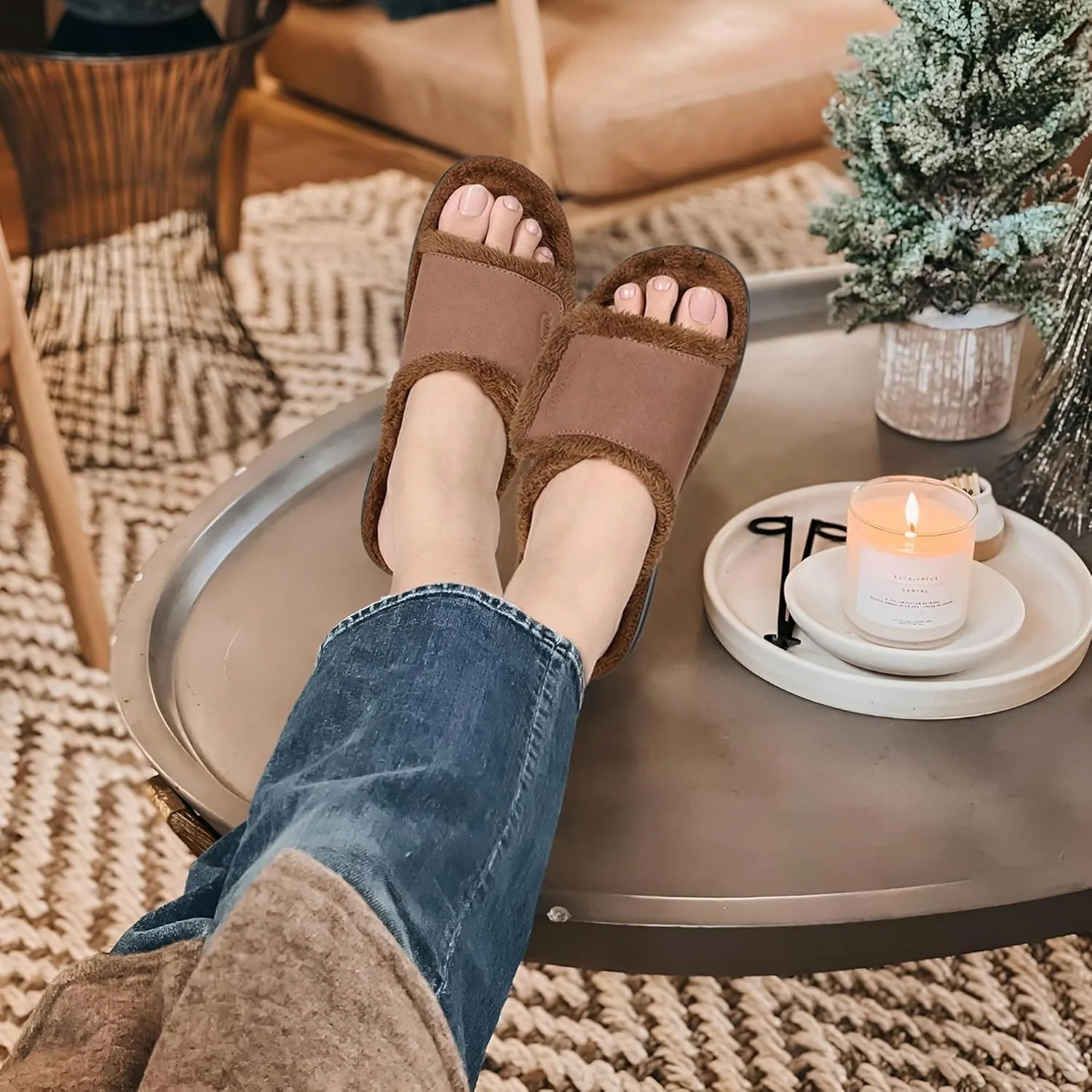 AEROTHOTIC Orthopedic Slippers for Women Indoor and Outdoor House Shoes Fuzzy Slippers With Arch Support for Plantar Fasciitis Relief Bedroom Slippers Women