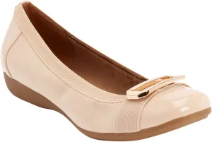 Comfortview Women's The London Flat (Wide Widths Available)