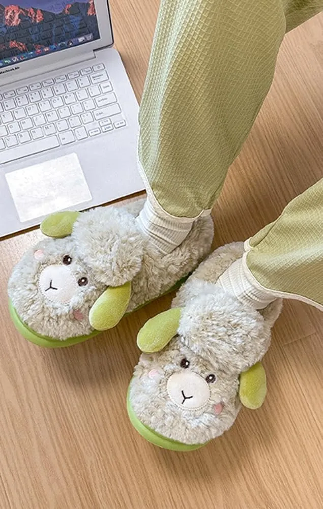 Cozy Sheep Slippers for Women Men Cover Heel Indoor Outdoor Slippers Winter Fuzzy House Slides Cute Animal Shoes Sandals