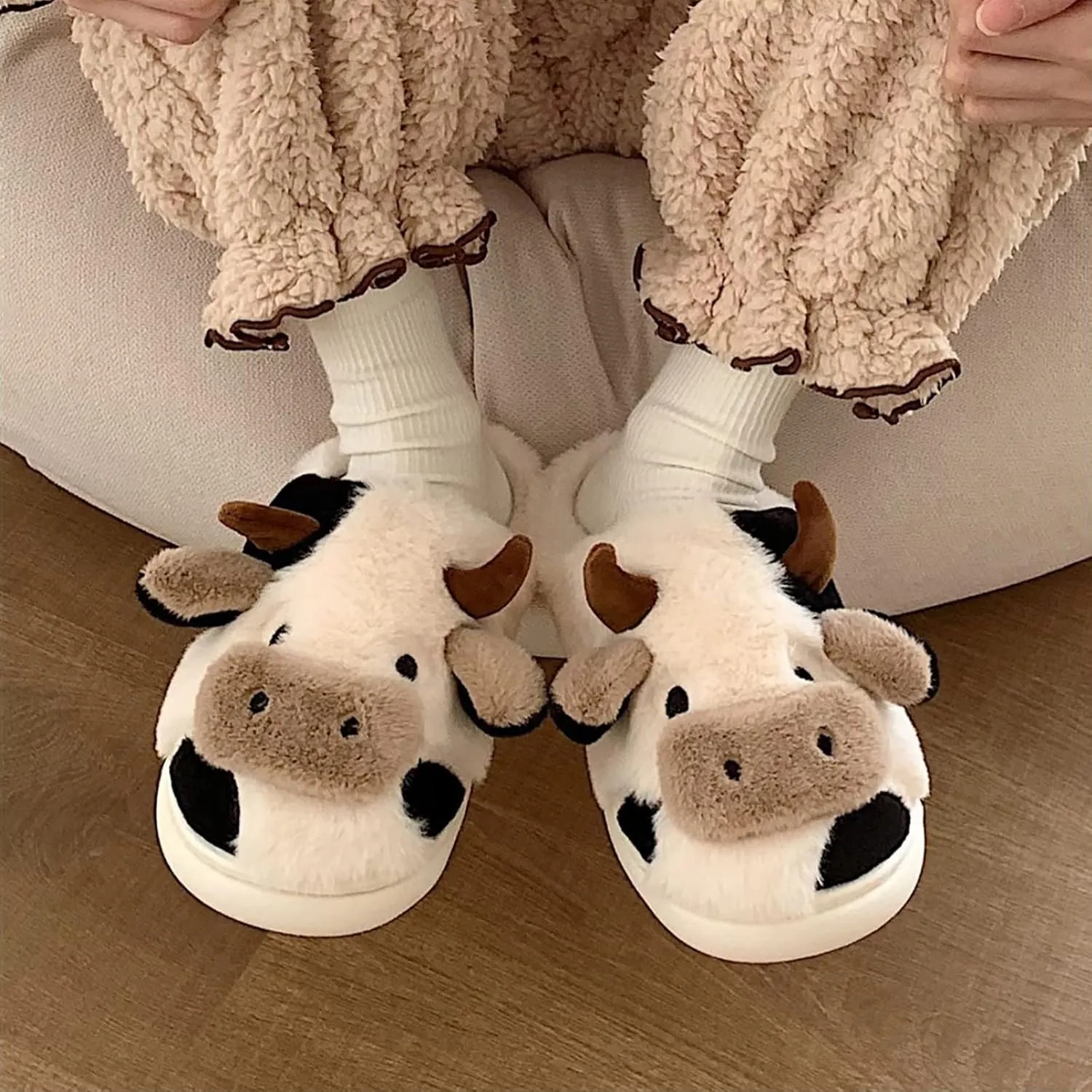 Fuzzy Cow Slippers for Women Men, Cute Cotton Animals House Shoes Fluffy Plush Slippers for Girls Indoor Living Room Bedroom