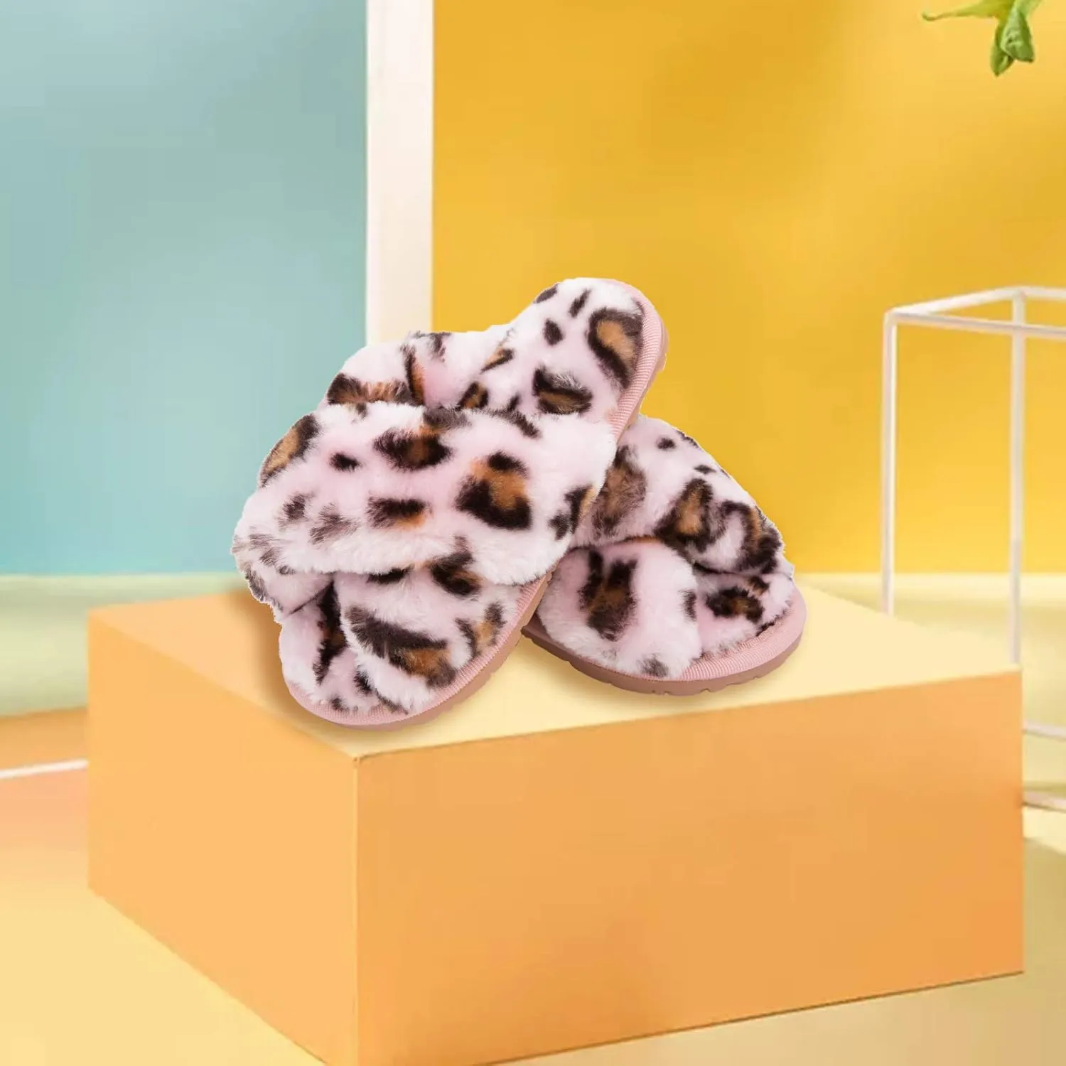 ISZPLUSH Girl's Fluffy Slippers Kids' Fuzzy Slippers Slide Sandals Leopard Tie Dye Cross Band Plush Open Toe Slip on House Bedroom Slippers