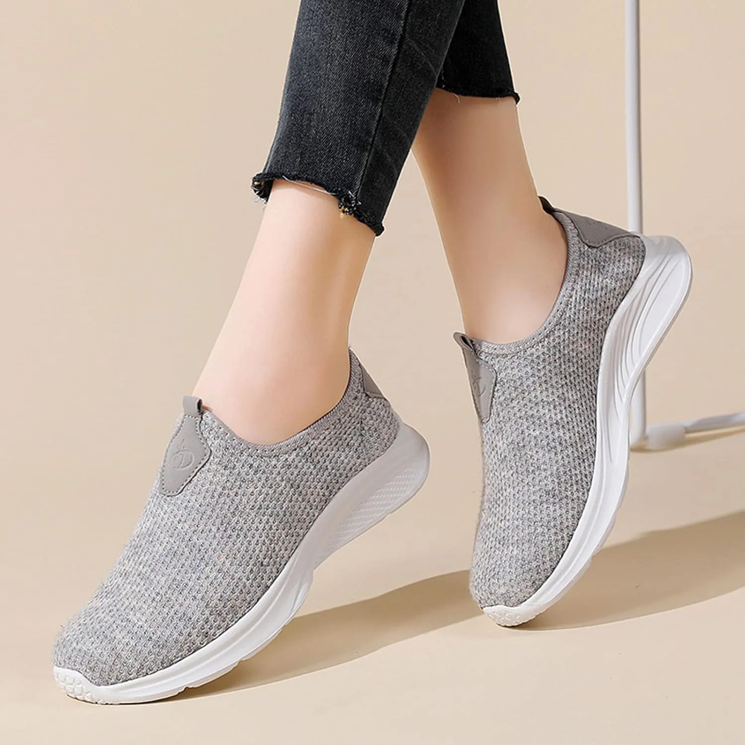 Womens Running Shoes Lightweight Tennis Shoes Non Slip Walking Shoes Women Wide Casual Slip On Shoes Casual Sneakers Waterproof Tennis Shoe Loafers Shoe