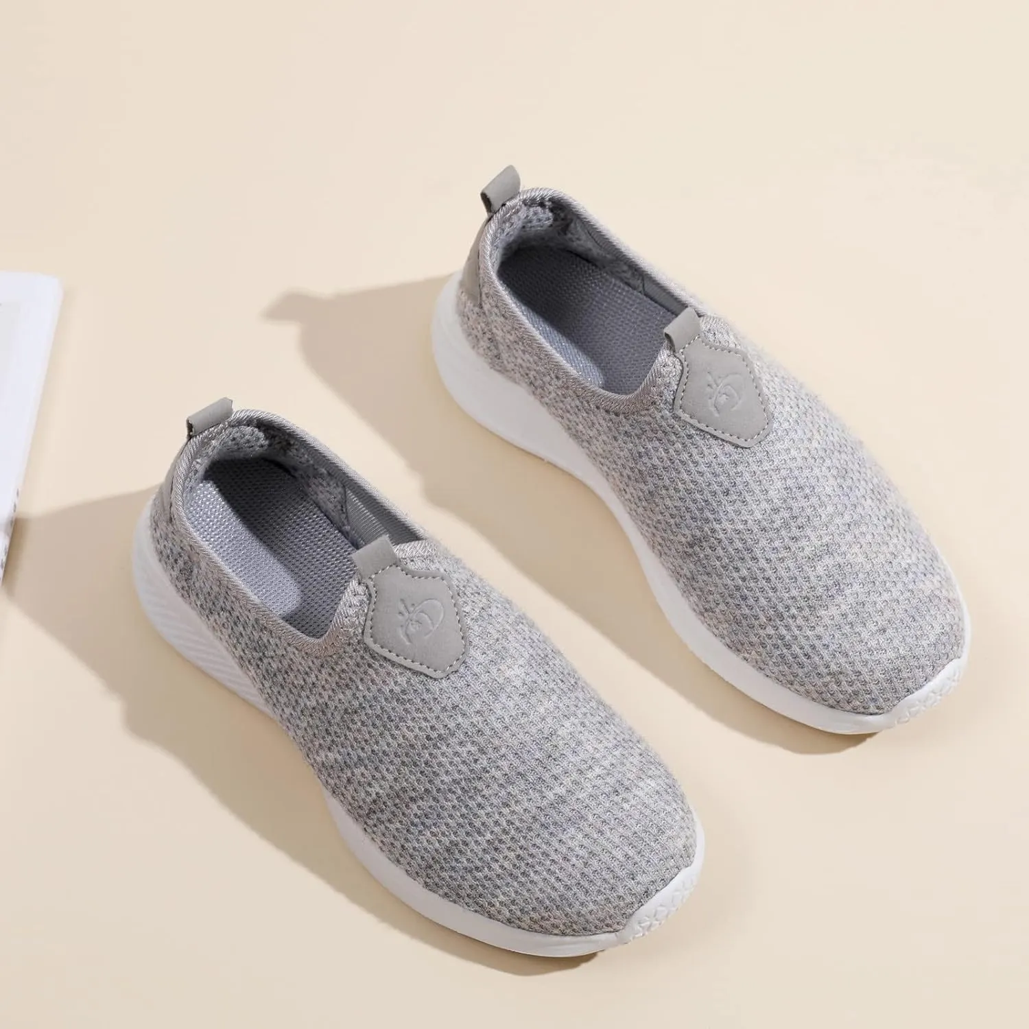 Womens Running Shoes Lightweight Tennis Shoes Non Slip Walking Shoes Women Wide Casual Slip On Shoes Casual Sneakers Waterproof Tennis Shoe Loafers Shoe