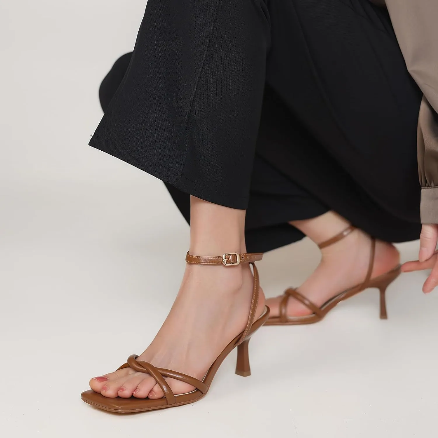 Women's Sandals Square Open Toe Kitten Heels Strappy Ankle Strap Sandals for Women Comfort Dress Party Shoes