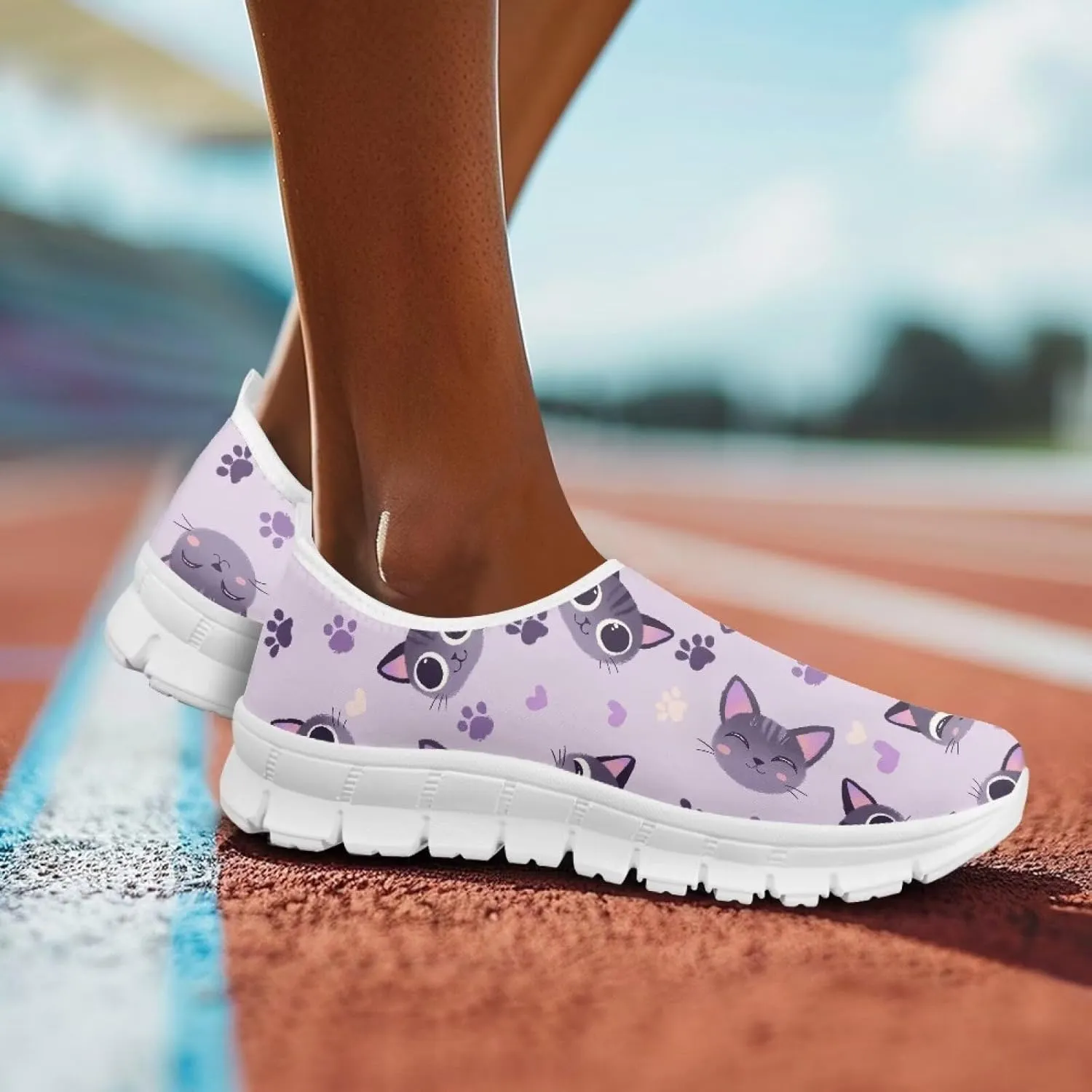 Womens Slip On Walking Shoes Non Slip Fashion Sneakers Breathable Workout Shoes Lightweight Gym Loafers White Sole