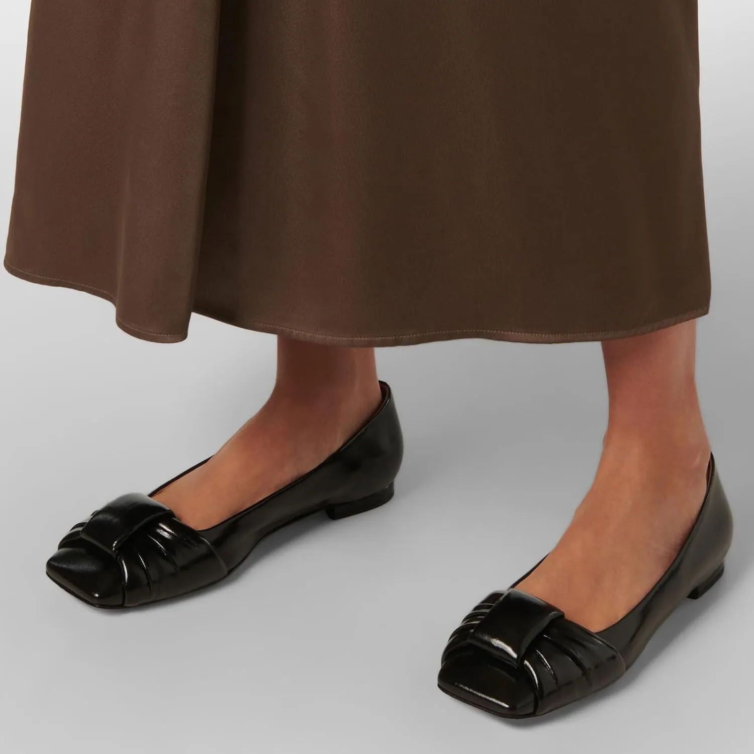 Women's Square Toe Ballet Flats Comfort Slip On Closed Toe Dressy Flats Fashion Patent Ruched Knot Evening Wedding Work Low Heel Shoes for Ladies